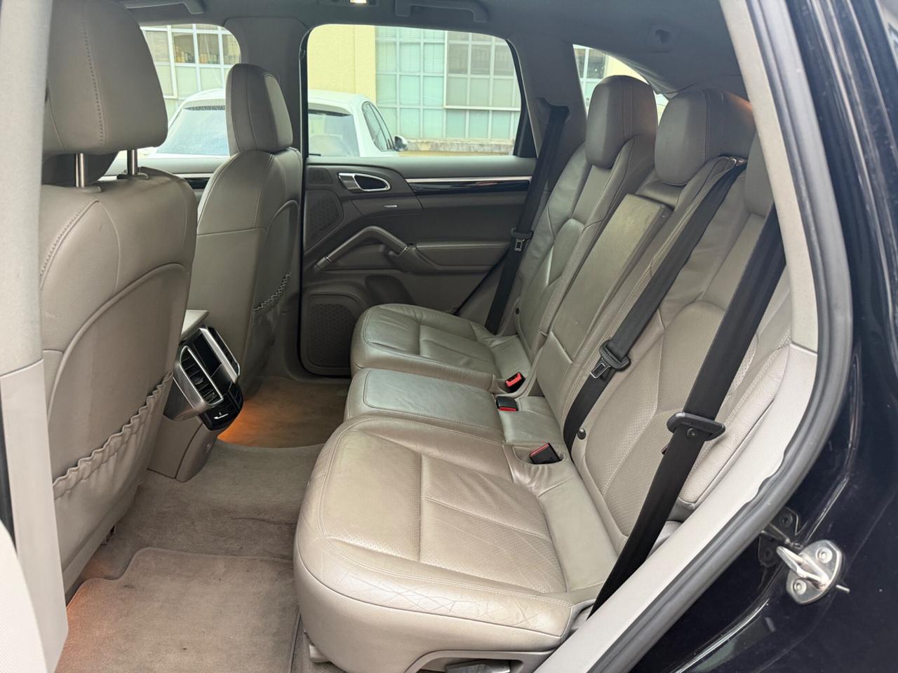 Porsche Cayenne 3.0 Diesel 2011