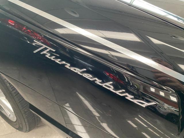 FORD Thunderbird convertibile