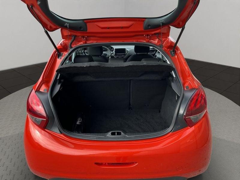 Peugeot 208 208 5p 1.2 puretech Active s&s 82cv neopatentati