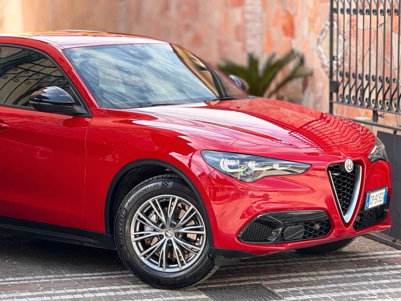 Alfa Romeo Stelvio 2.2 Turbodiesel 160 CV AT8 RWD Super