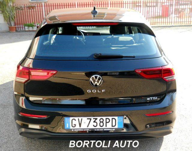 VOLKSWAGEN Golf 1.0 eTSI 14.000 KM EVO DSG LIFE AUTOMATICA