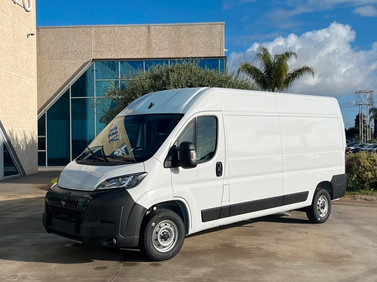 Peugeot Boxer 35 2.2 BlueHDi 140 S&S PLM-TM Furgone - T-Stock 2025