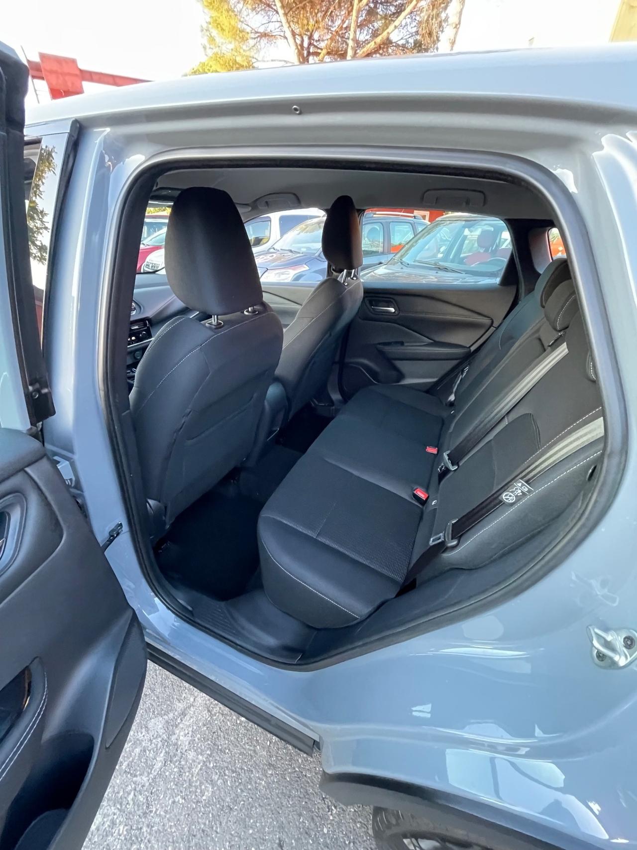 Qashqai MHEV 158 CV Xtronic Business-unipro-rate