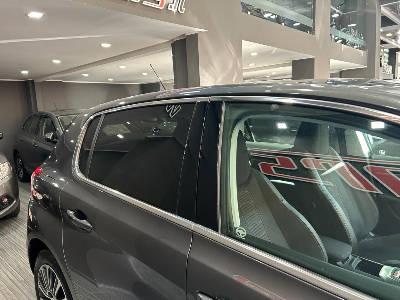 Peugeot 308 1.2 Benzina 130cv Allure Pack ITALIANA Navi