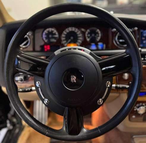 Rolls-Royce Phantom 6.7