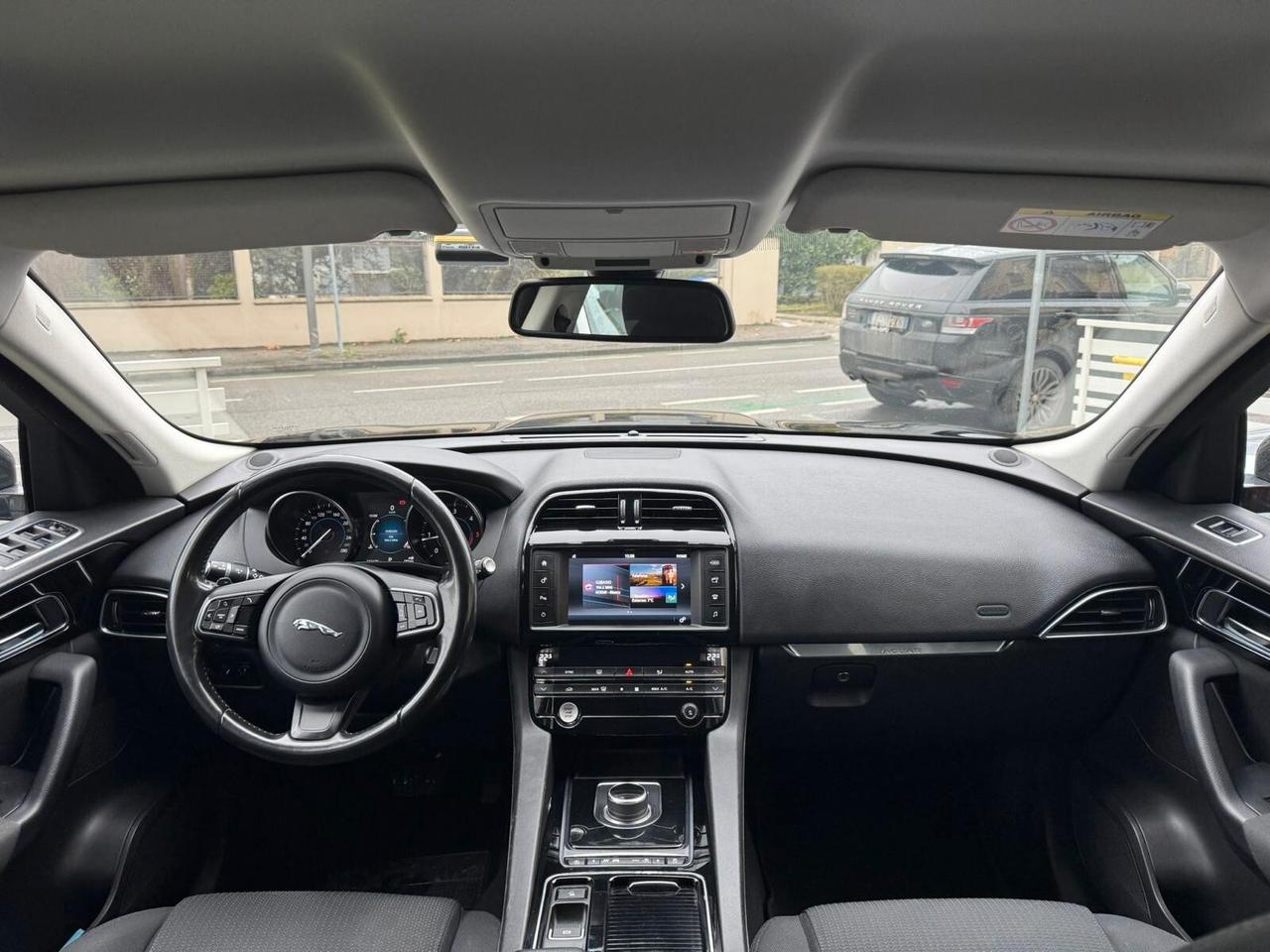 JAGUAR F-PACE 2.0 D 180cv AWD AUT. PRESTIGE