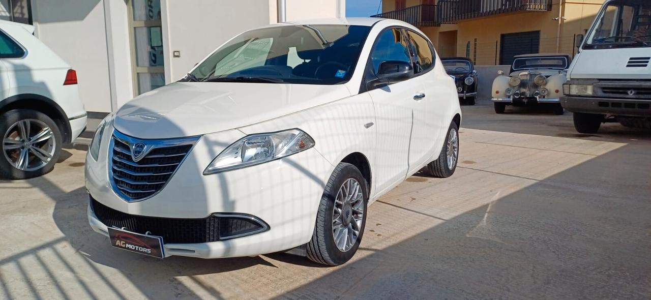 Lancia Ypsilon 1.3 MJT 16V 95 CV 5 porte S&S Gold