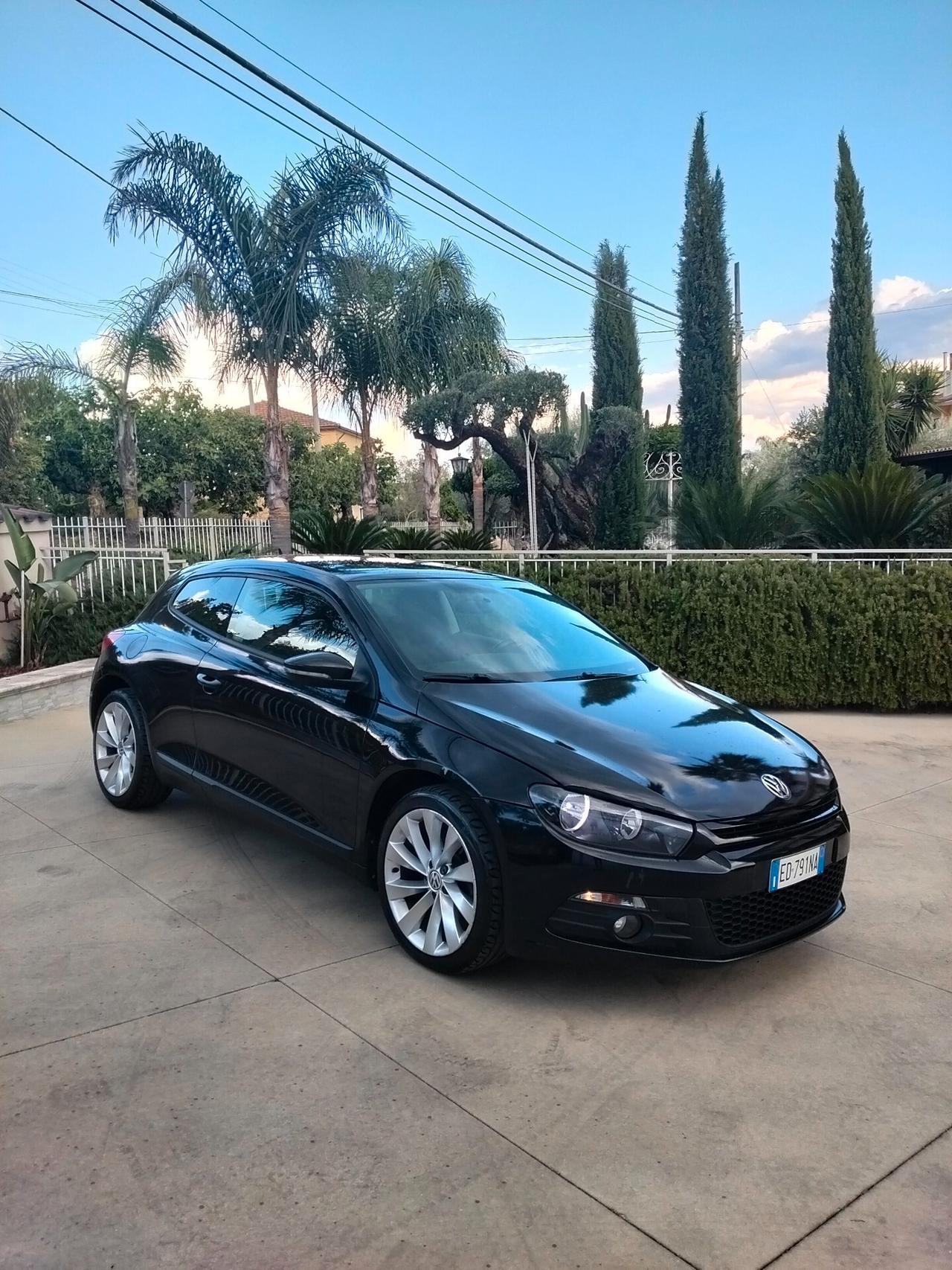 Volkswagen Scirocco 1.4 TSI 160CV