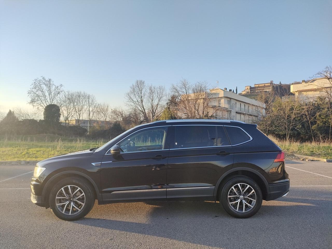 VOLKSWAGEN Tiguan Allspace 2.0 tdi Advan 150cv dsg