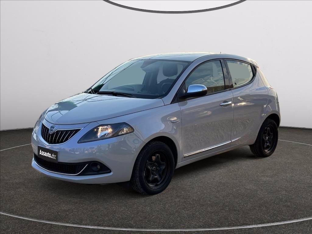 LANCIA Ypsilon 1.0 firefly hybrid Gold s&s 70cv del 2022