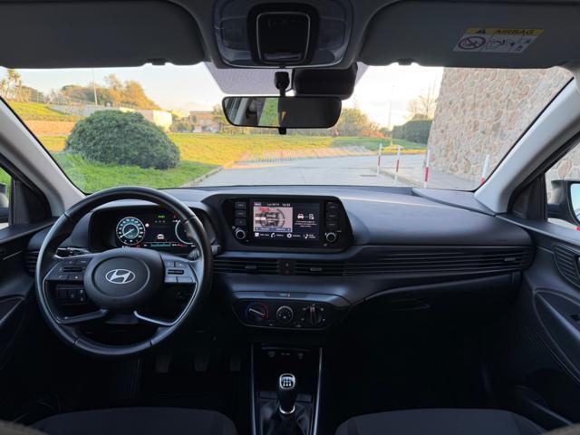 HYUNDAI i20 1.2 MPI CONNECTLINE+VIRTUAL+NAVI+RCAM+PDC