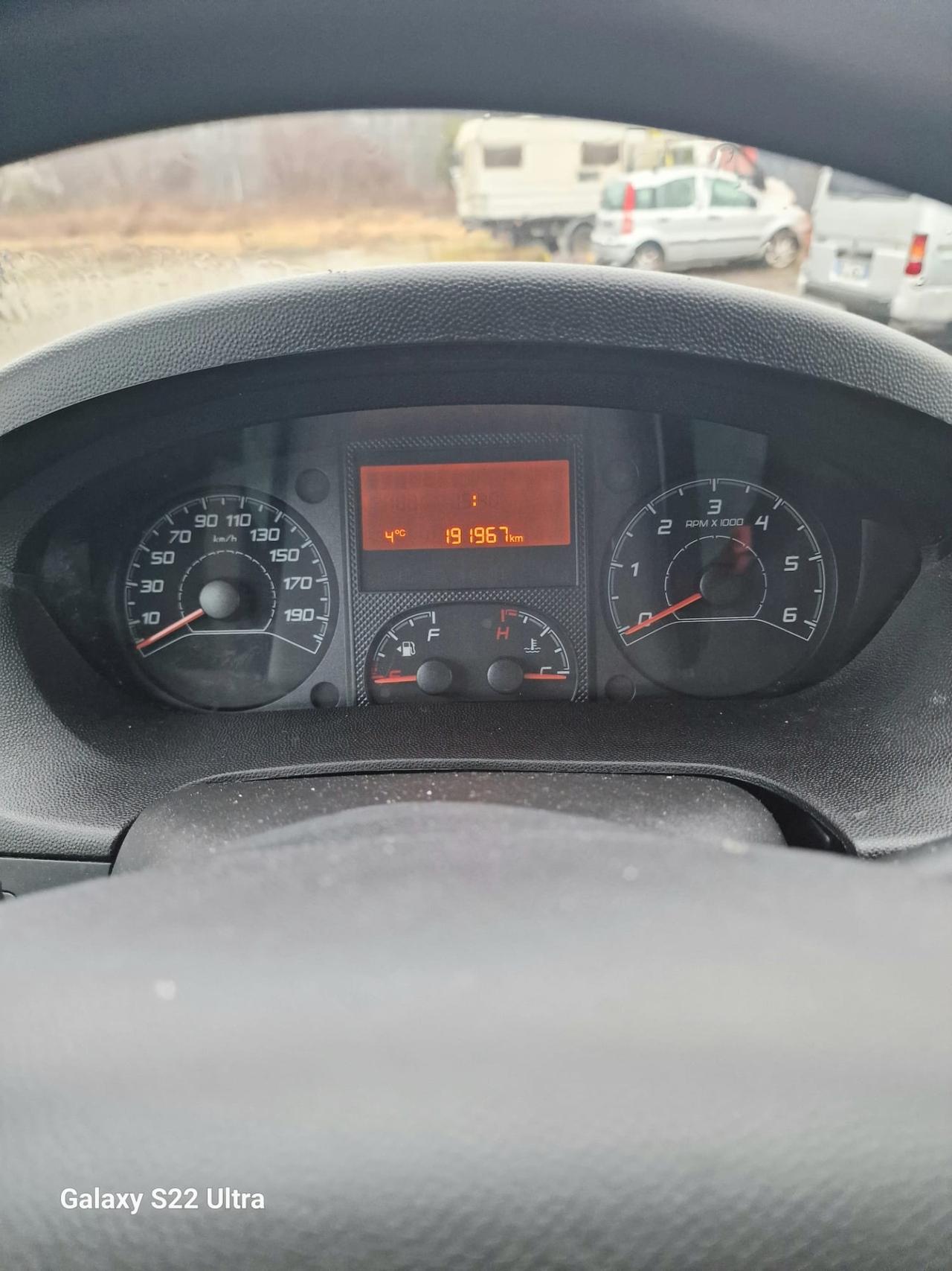 Citroen del 2020 uni pro da rivedere