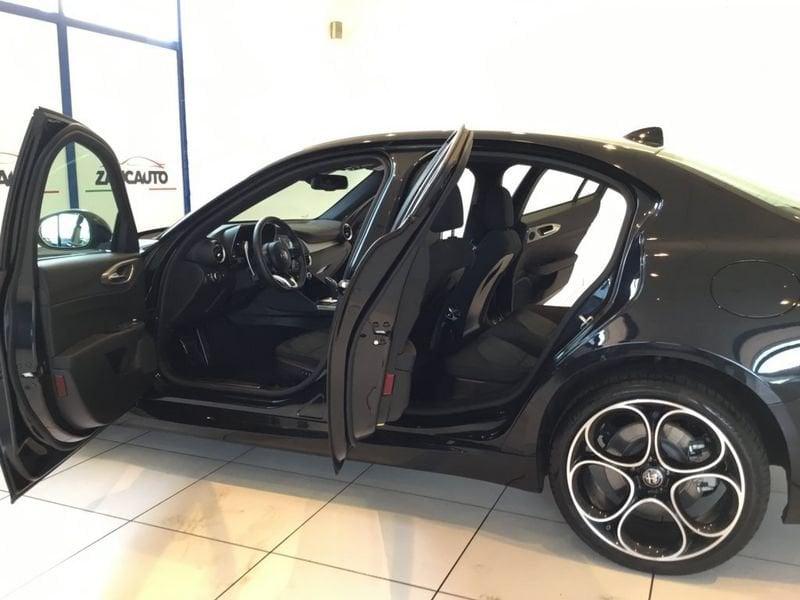 Alfa Romeo Giulia Giulia 2.0 Turbo 280 CV AT8 AWD Q4 Sprint