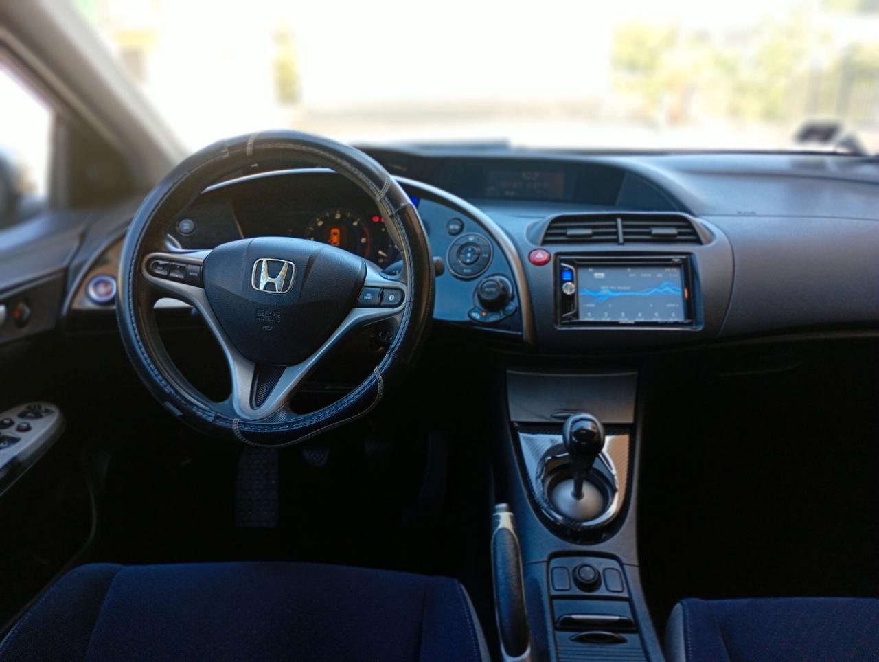 Honda Civic 2.2 i-CTDi 5p. Elegance LE