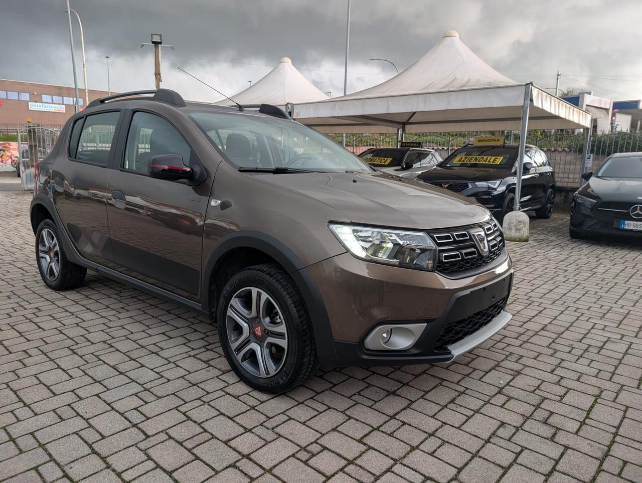 DACIA SANDERO STEPWAY TECHROAD 900TCE 90CV SOLO 35.000KM - ANCHE SENZA BUSTA PAGA