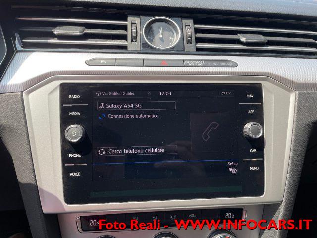 VOLKSWAGEN Passat Variant 2.0 TDI Business BlueMotion Tech. PROMO !!