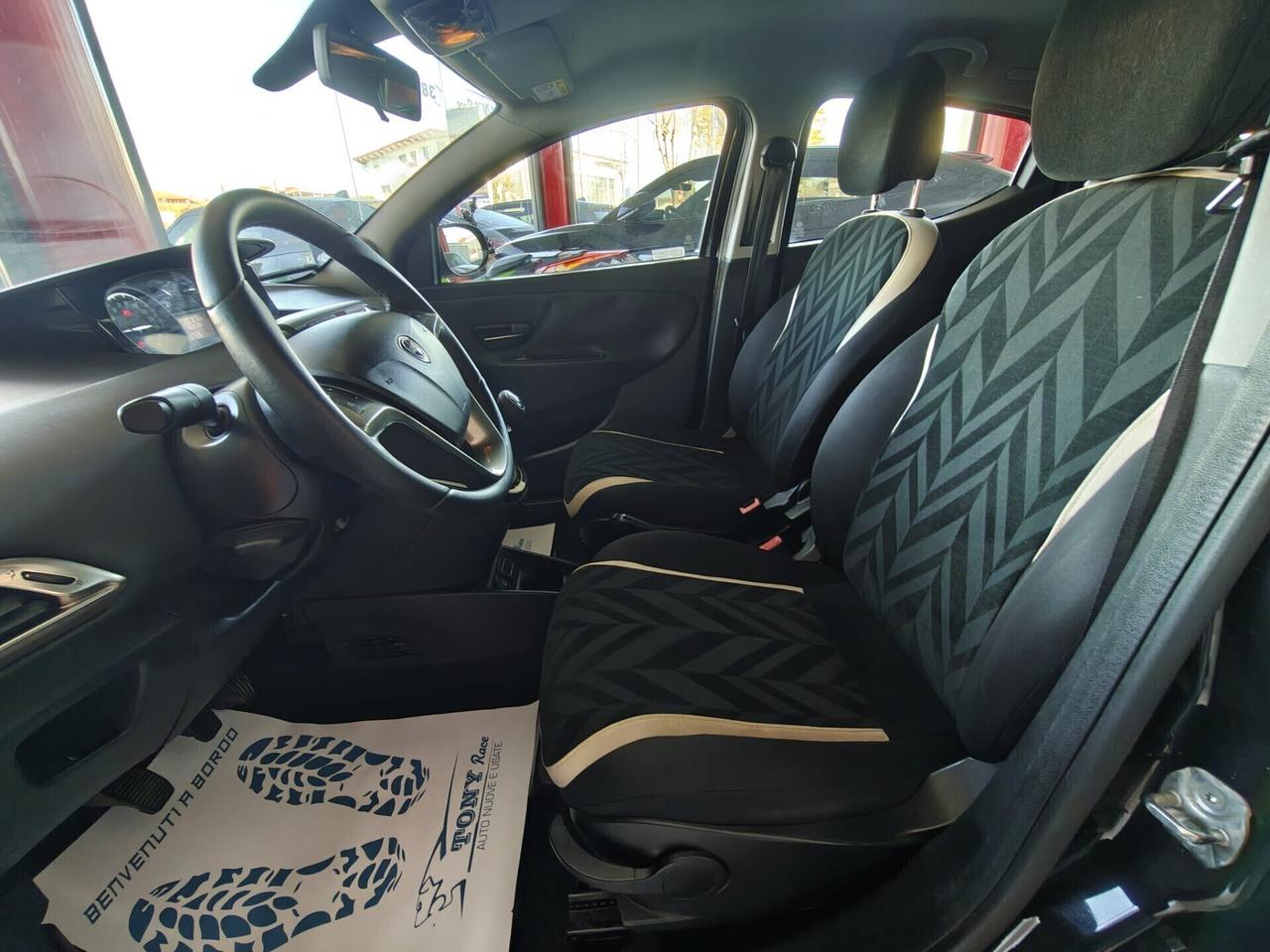 Lancia Ypsilon 1.2 69 CV 5 porte GAS (GPL)