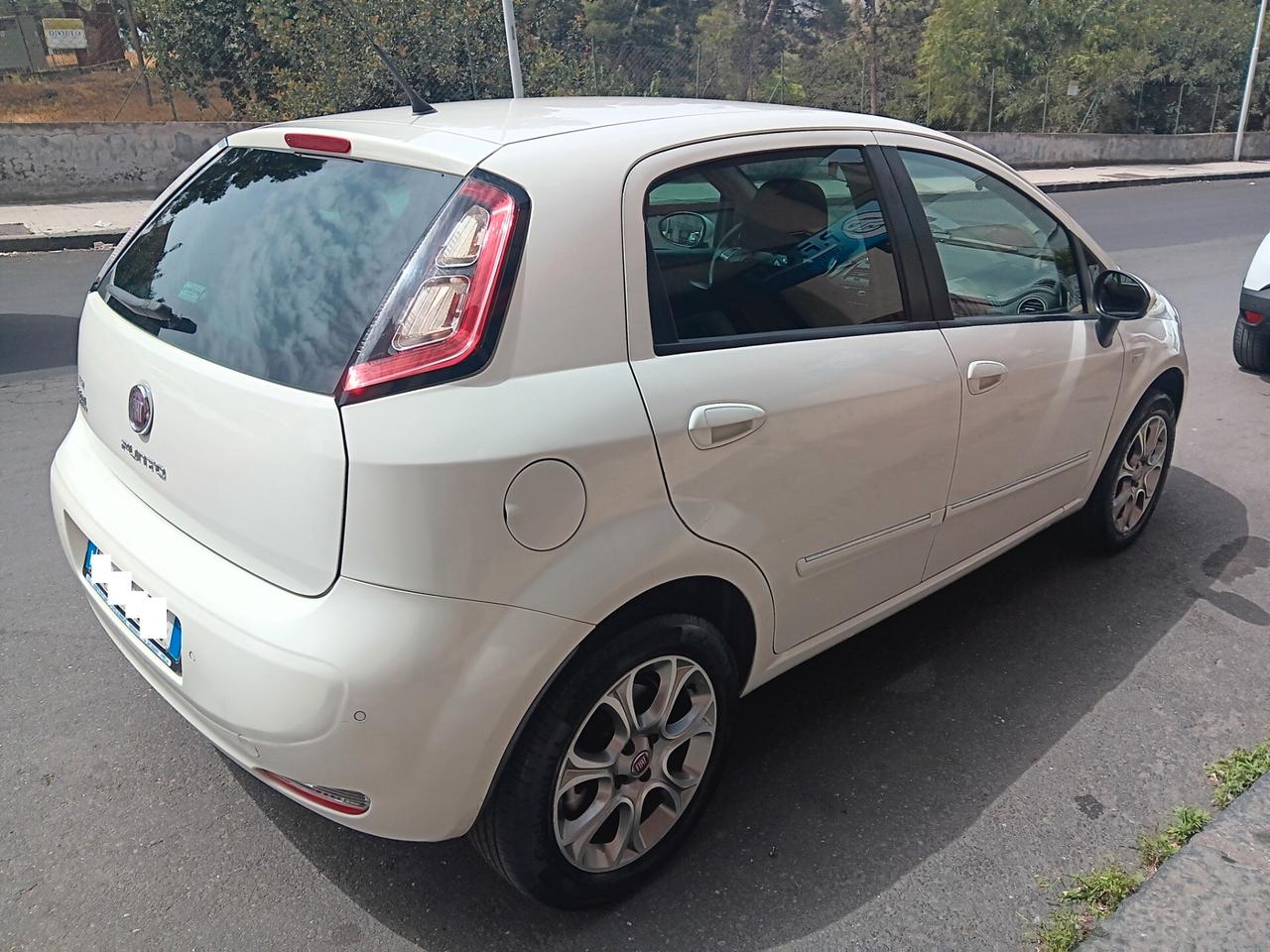 Fiat Punto 1.4 8V 5 porte Natural Power Lounge