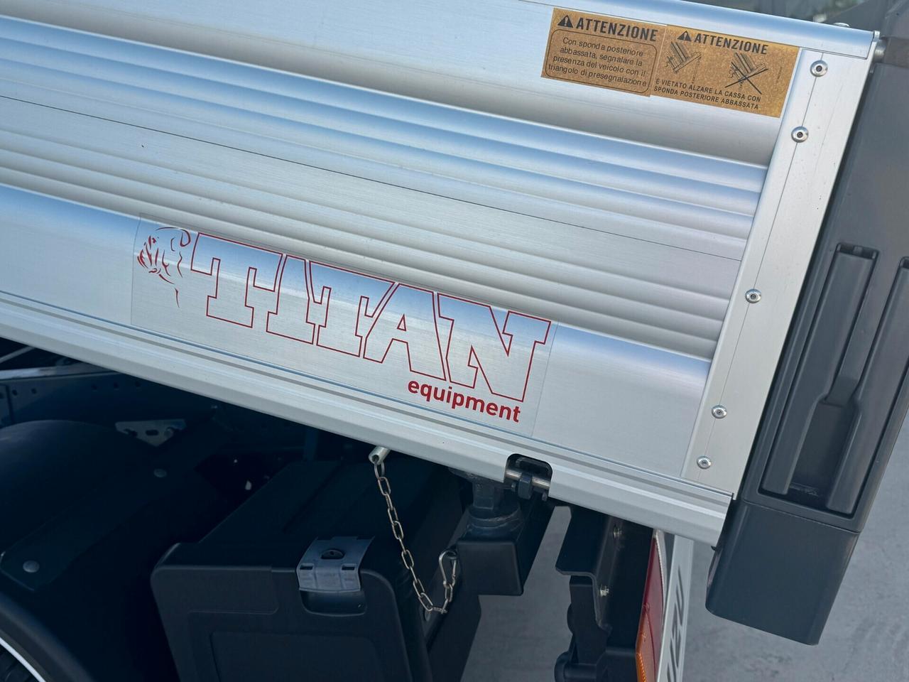 Isuzu M21 2.0 120 cv Ribaltabile Trilaterale