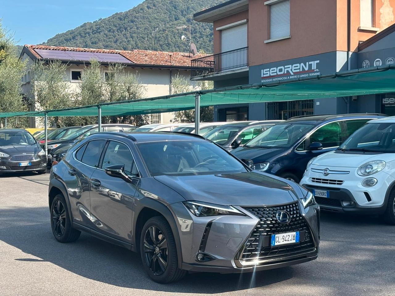 Lexus UX 2019 250h 2.0 Midnight 2wd cvt