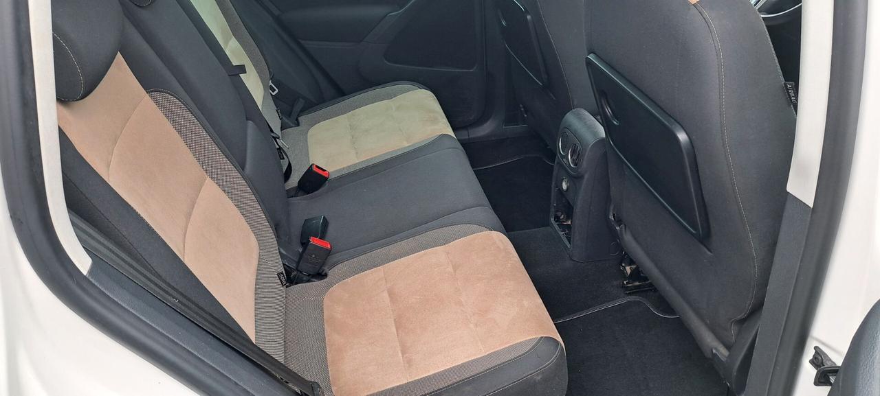 Volkswagen Tiguan 2.0 TDI 140 CV 4MOTION Sport & Style