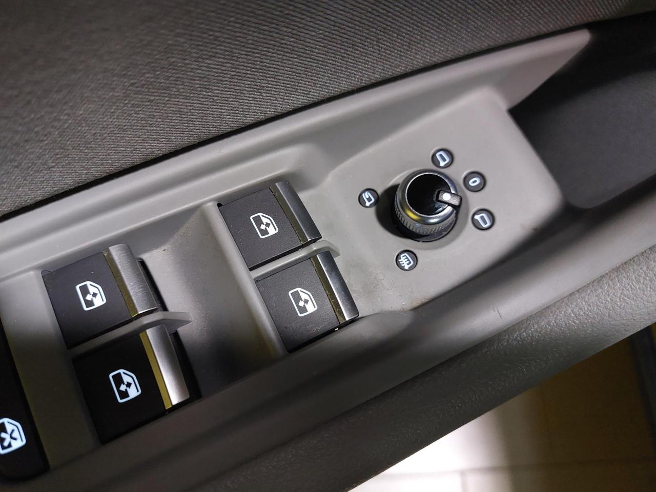 Audi A4 Avant 35 2.0 tdi mhev Business 163cv s-tronic