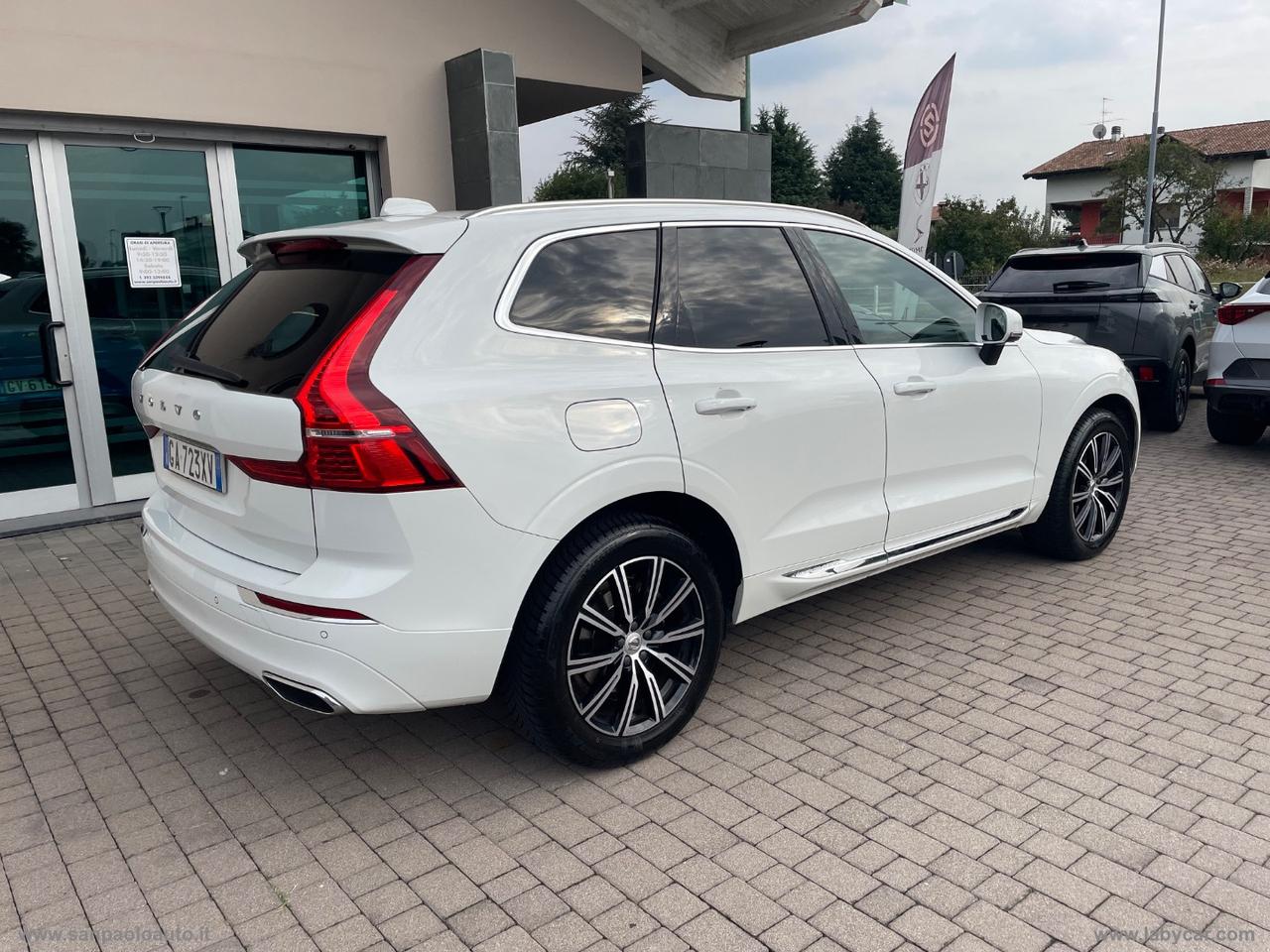 VOLVO XC60 B4