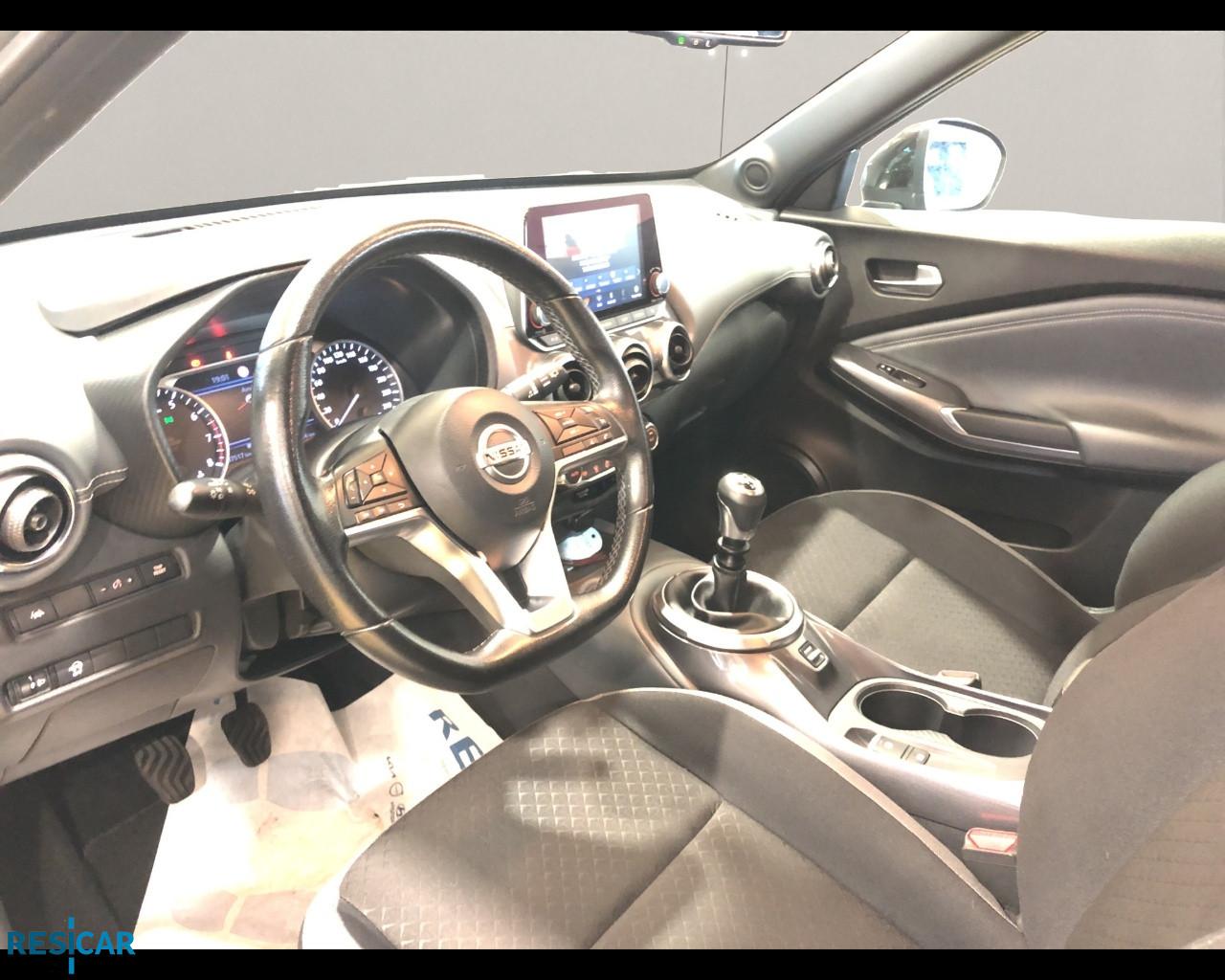 NISSAN JUKE N-CONNECTA MT