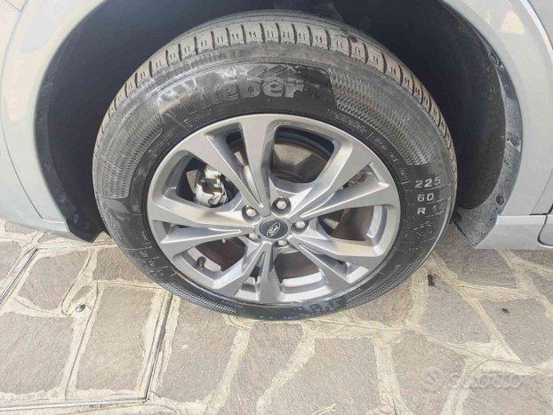 FORD Kuga 2.5 Full Hybrid 190 CV CVT 2WD ST-Line