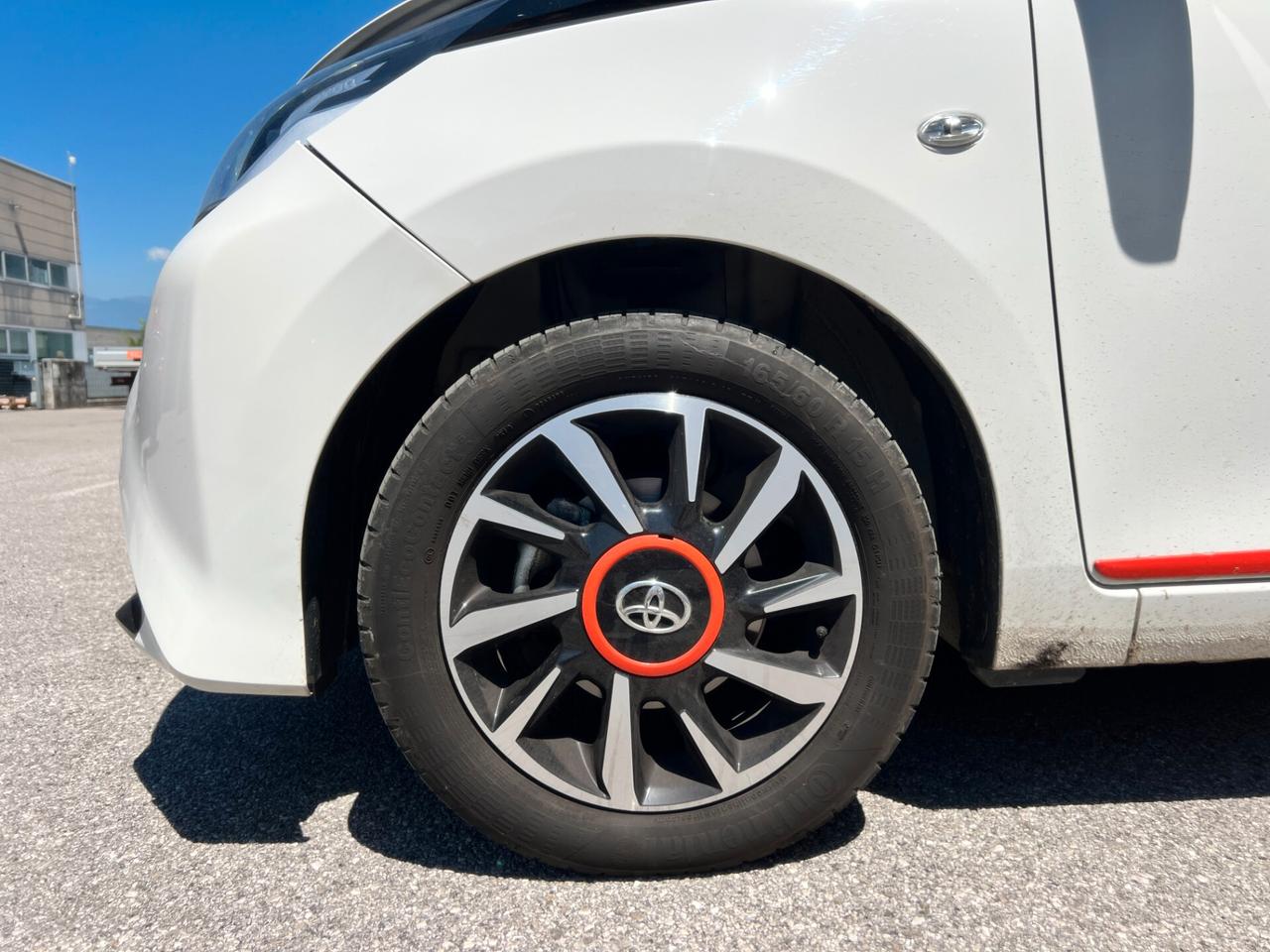 Toyota Aygo Connect 1.0 VVT-i 72 CV 5P. x-clusiv FULL