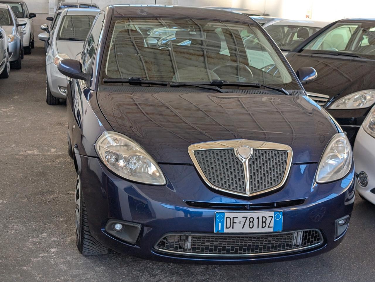 Lancia Ypsilon 1.2 GPL