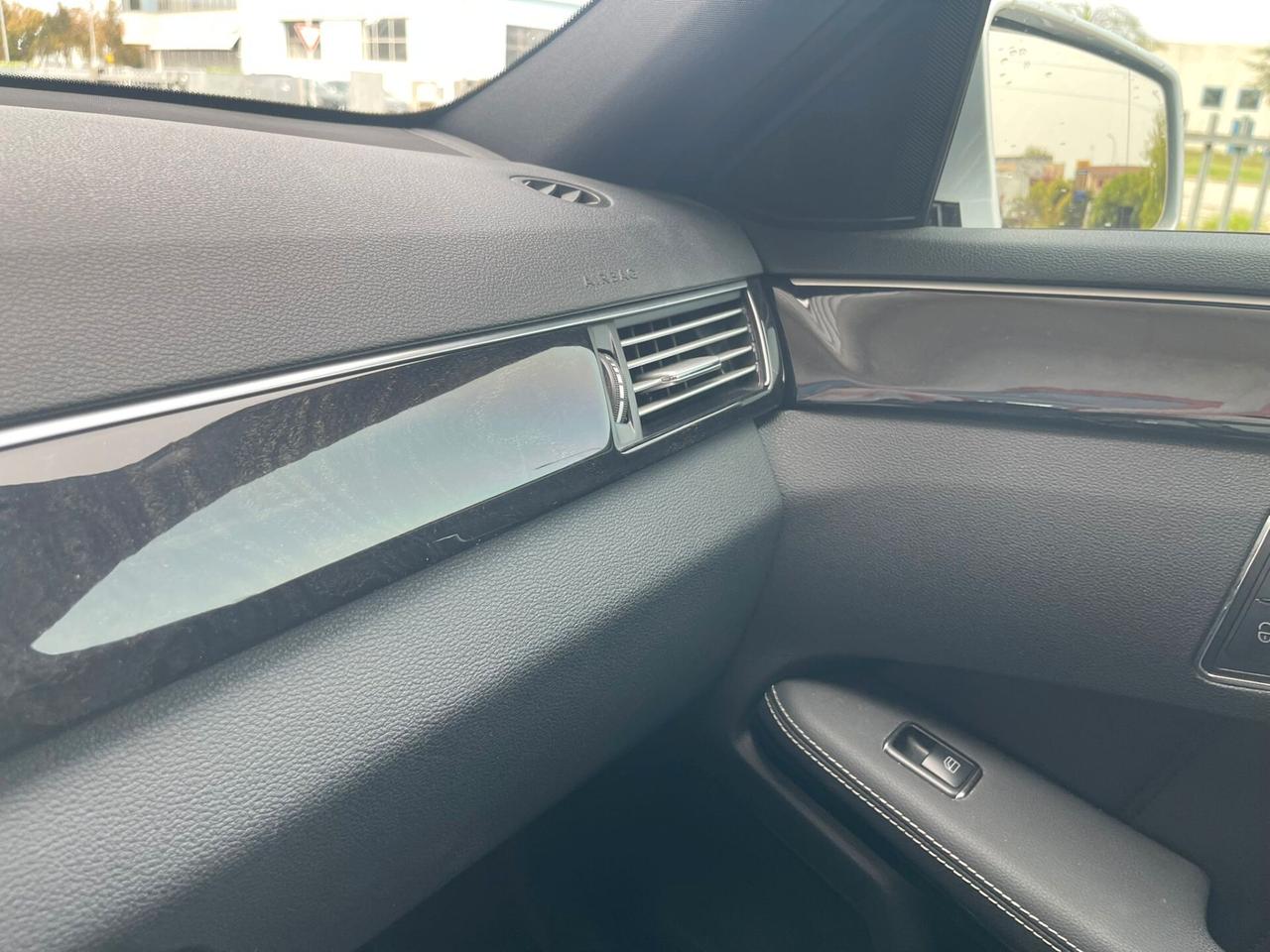 Mercedes-benz E 350 CDI S.W. BlueEFF. 4M. AMG PACK