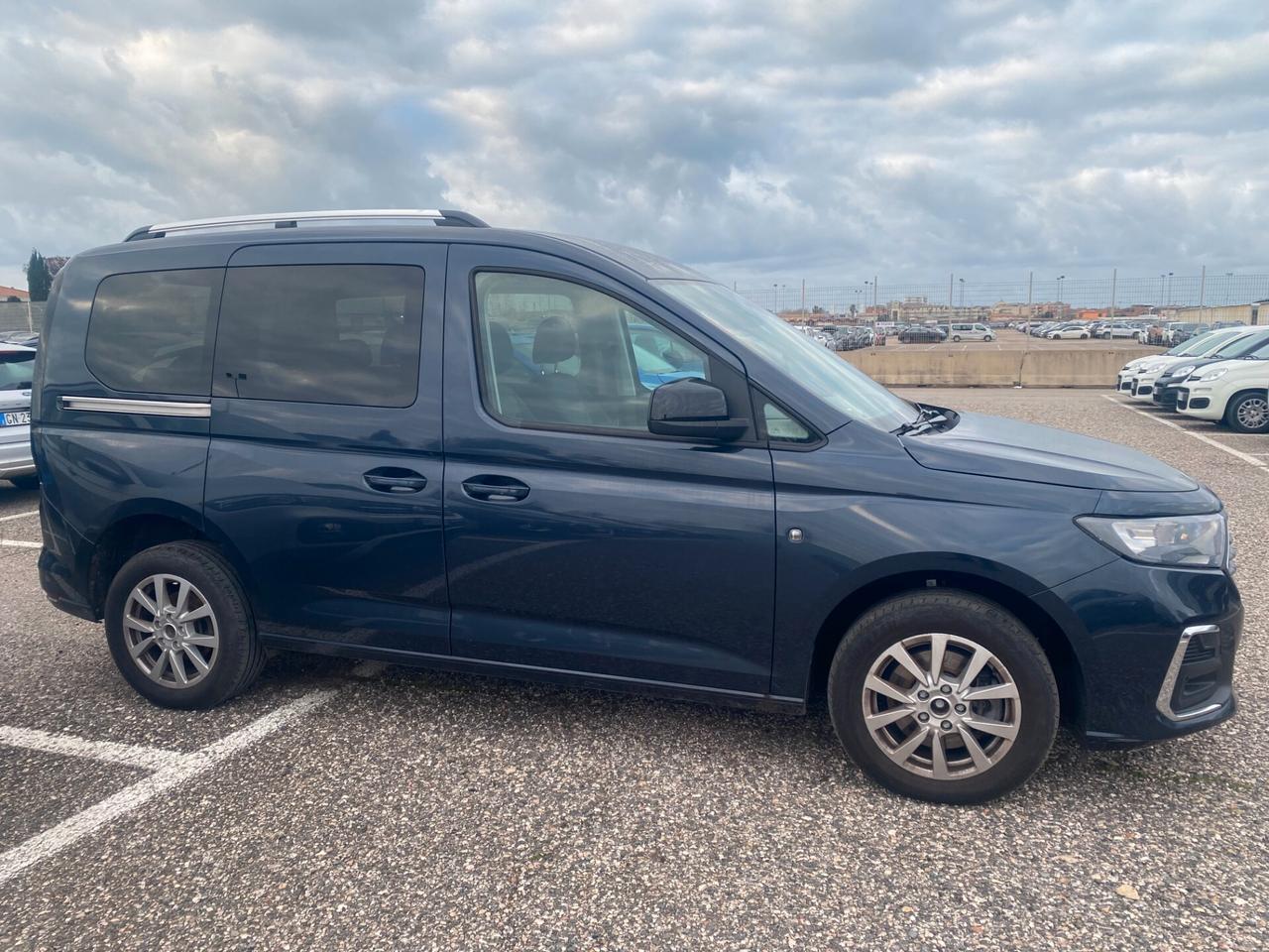 FORD TOURNEO Connect 2.0 EcoBlue 122 CV Titanium