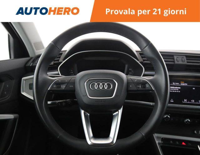 AUDI Q3 35 TDI S tronic Business