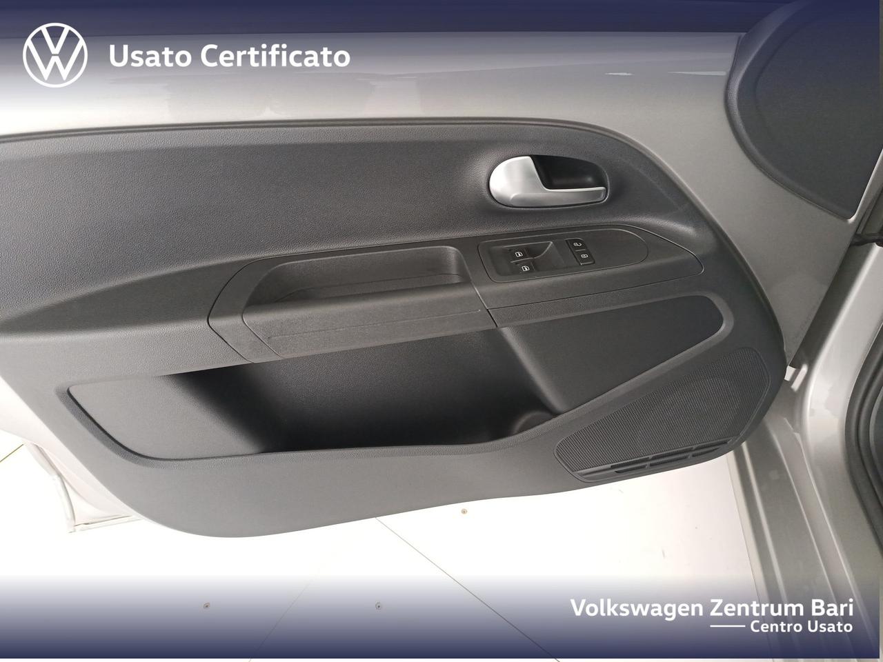 Volkswagen up! 5p 1.0 move 60cv