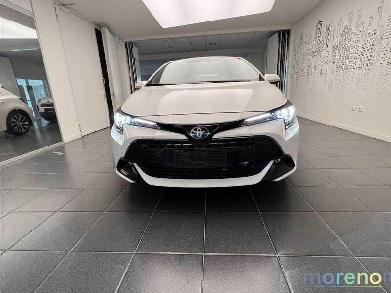 Toyota Corolla 1.8h Active