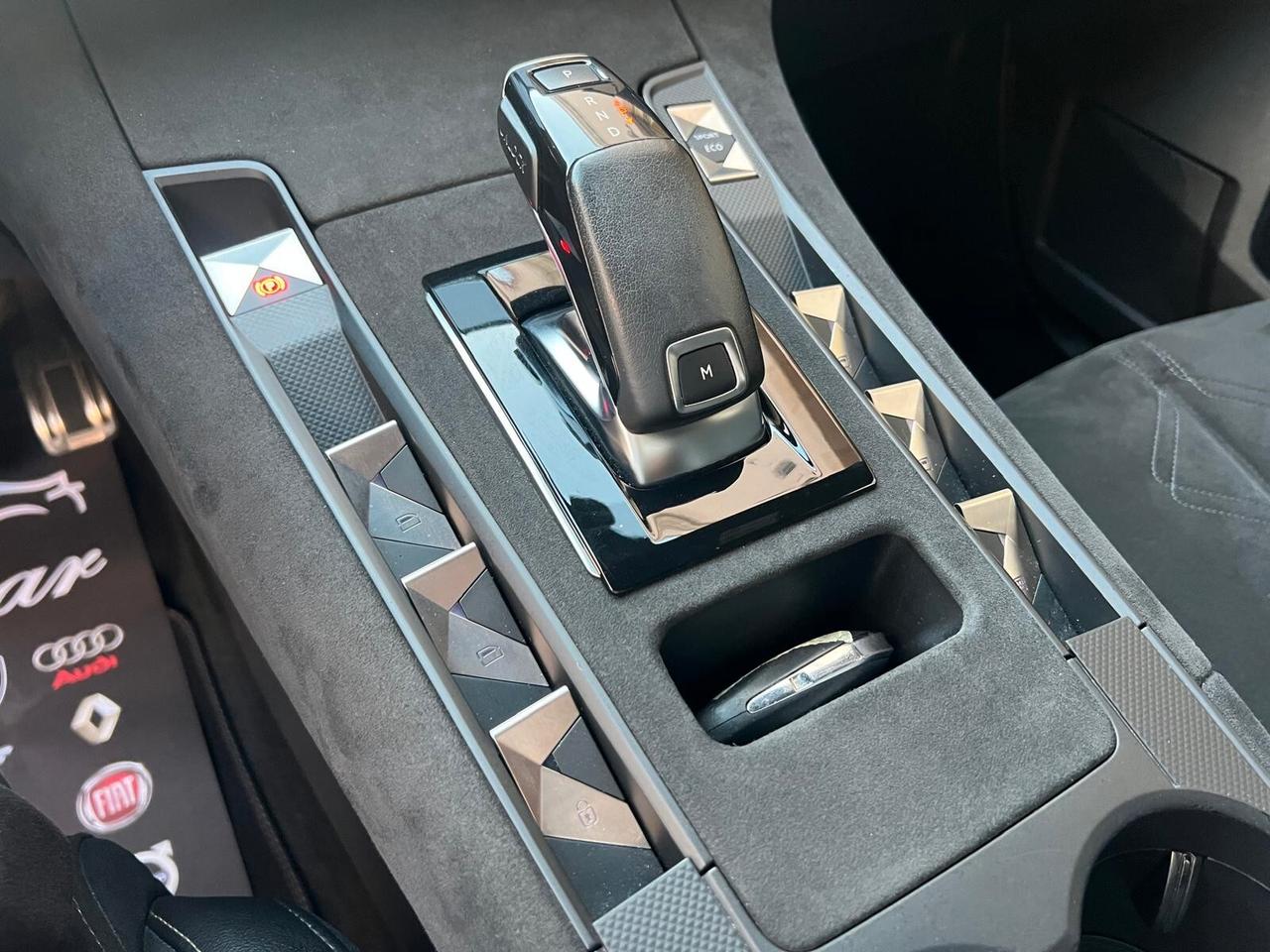 DS7 CROSSBACK PERFORMANCE LINE 1.5 HDI 130CV ALCANTARA NAVI CAM ANNO 2020