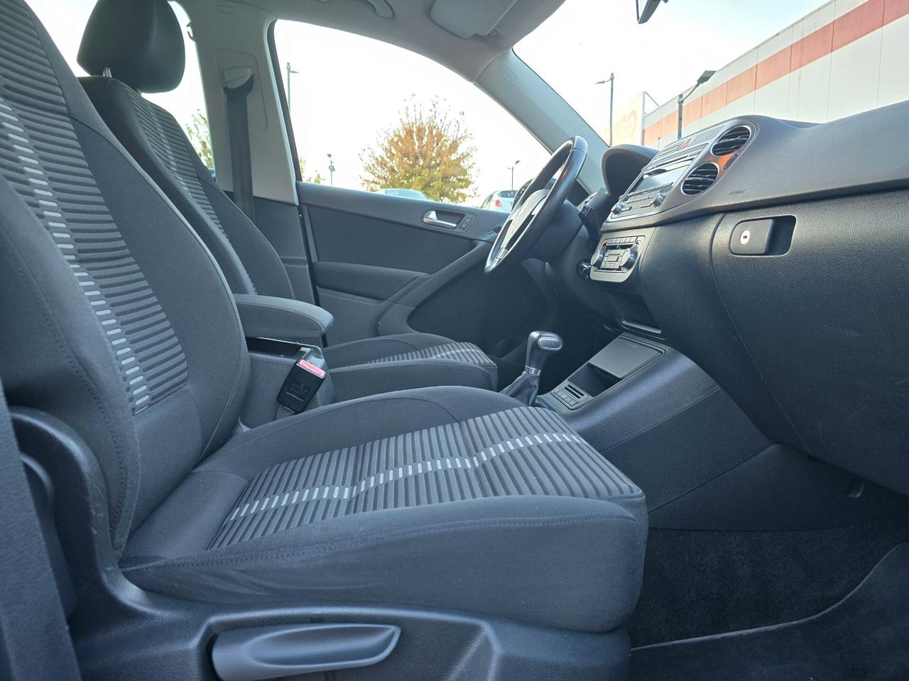 Volkswagen Tiguan 2.0 TDI DPF 4MOTION DSG R-Line