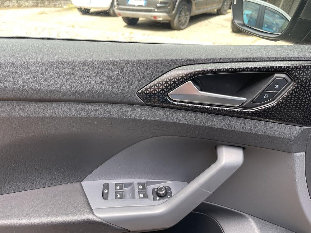 Volkswagen T-Cross 1.6 TDI DSG SCR Advanced BMT NEO PATENTATI