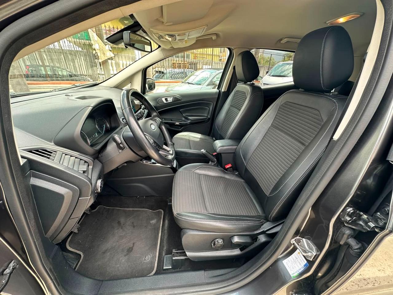Ford EcoSport 1.5 TDCi 100 CV S&S Titanium