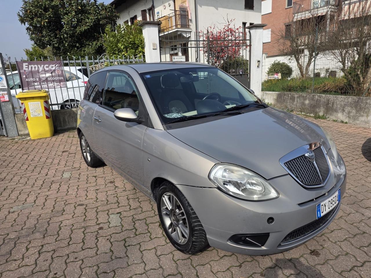 Lancia Ypsilon 1.4 Oro Ecochic GPL
