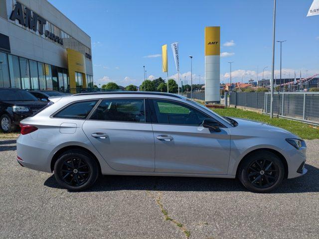 SEAT Leon Sportstourer 1.0 eTSI 110 CV DSG Black Line