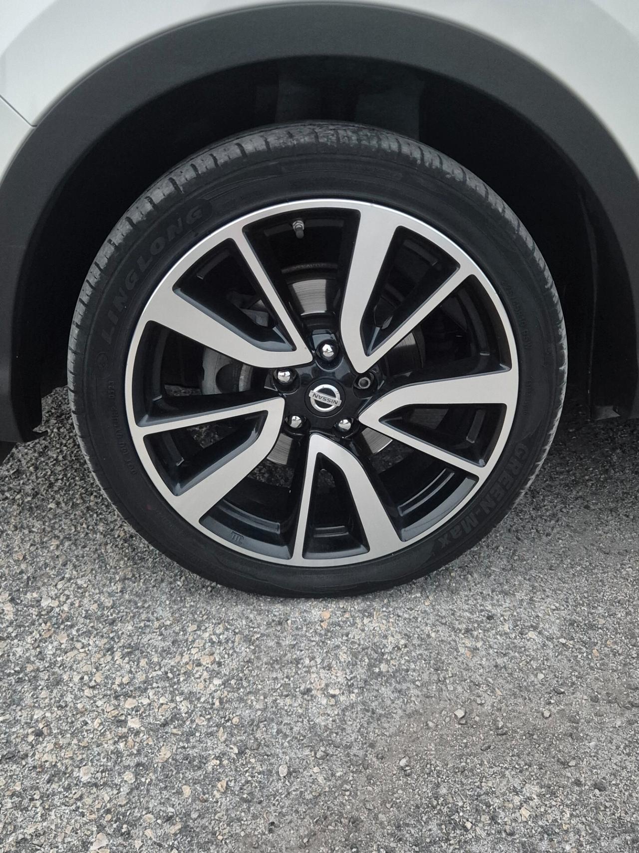 Nissan Qashqai 1.6 dCi 2WD Acenta Premium