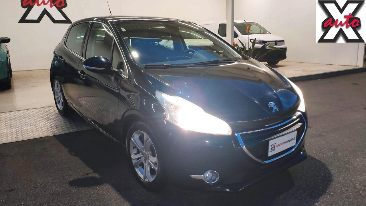 Peugeot 208 1200cc Benz 82 CV 5P