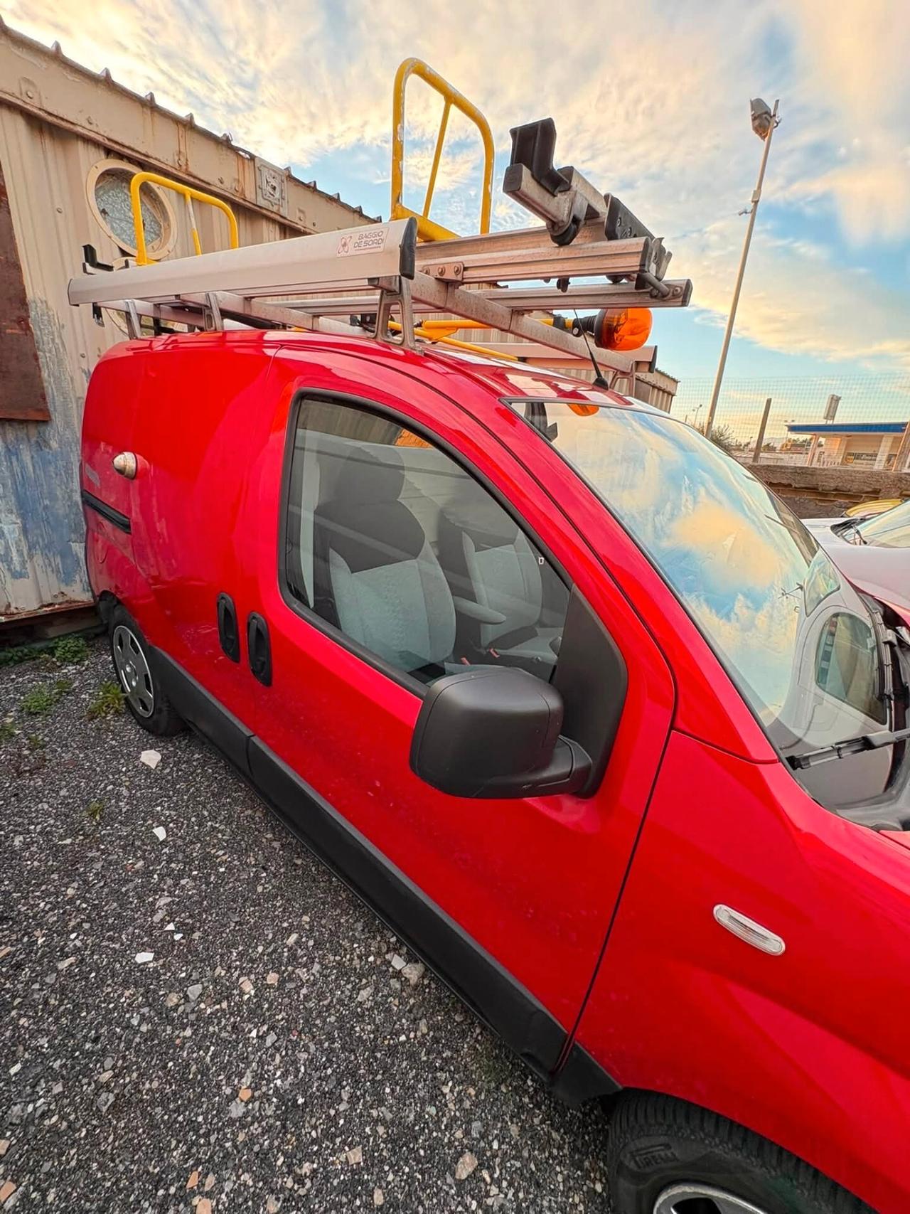 Fiat Fiorino 1.3 MJT 95CV Cargo Adventure