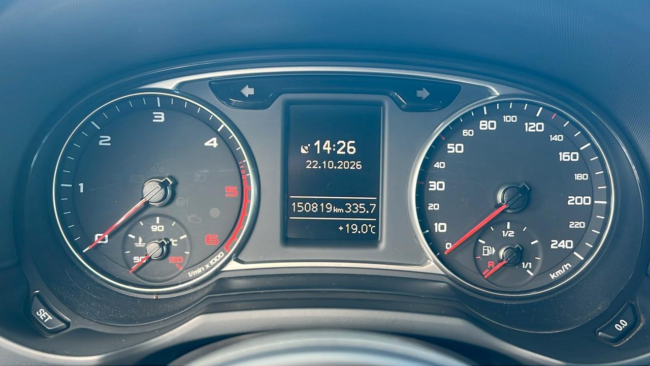 Audi A1 SPB 1.4 TDI ultra S-LINE neopatentati