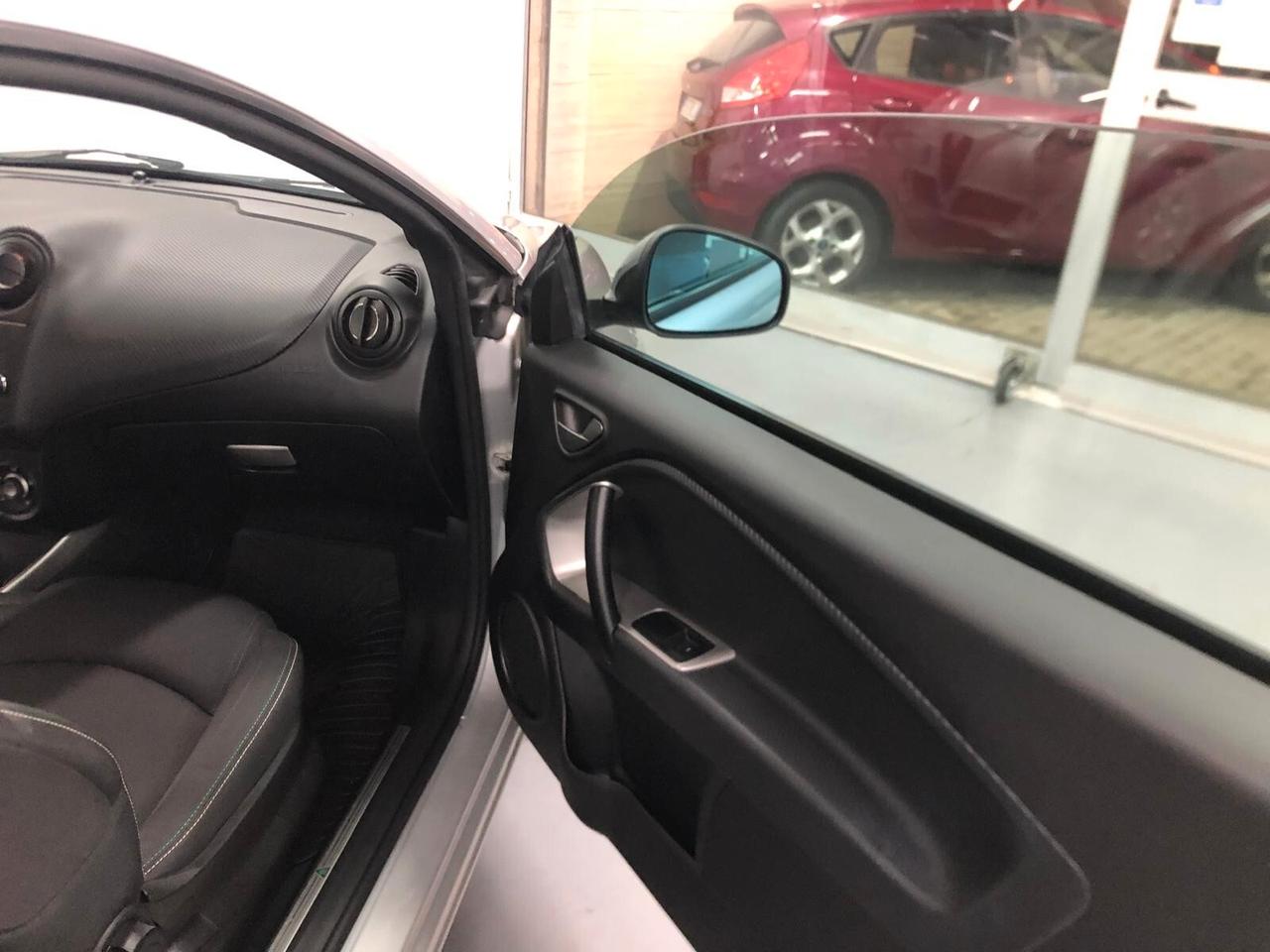 Alfa Romeo MiTo 1.6 JTDm-2 QV-LINE Quadrifoglio