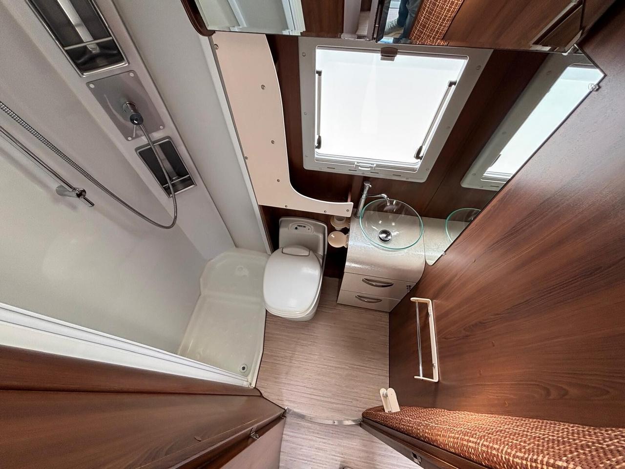 Mclouis TANDY 640 camper