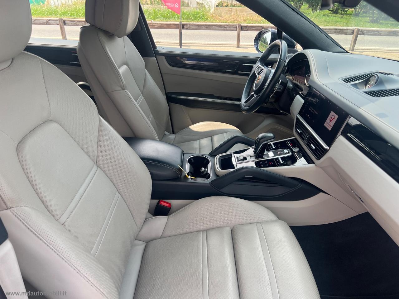 PORSCHE Cayenne Coupè 3.0 V6 COUPE' TETTO 21 CAMERA