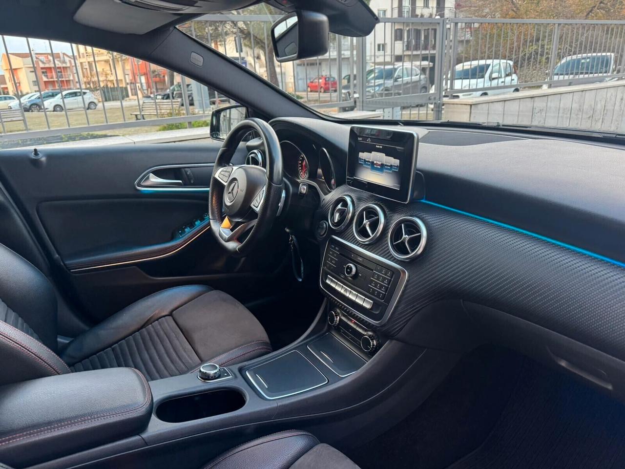 Mercedes-benz A 180 d Automatic PREMIUM,AMG,FULL